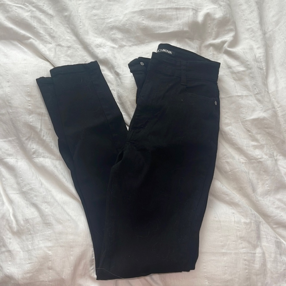 fashion nova black skinny jeans size 3
